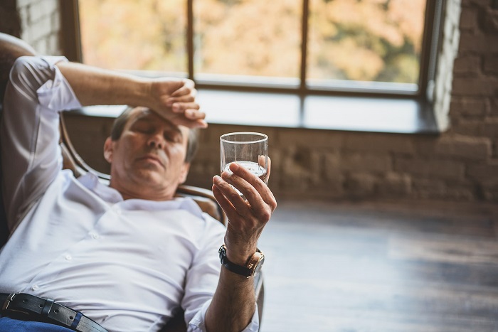 How Do Alcohol and Smoking Affect Testosterone Levels&nbsp;Long-Term