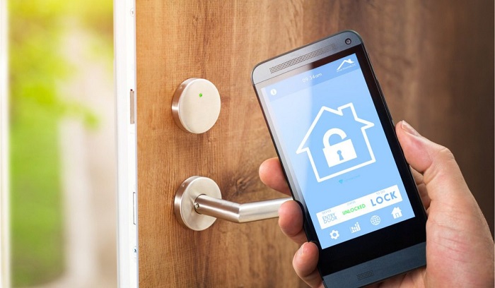 What Is the Role of a Locksmith in Upgrading to Smart Home&nbsp;Security