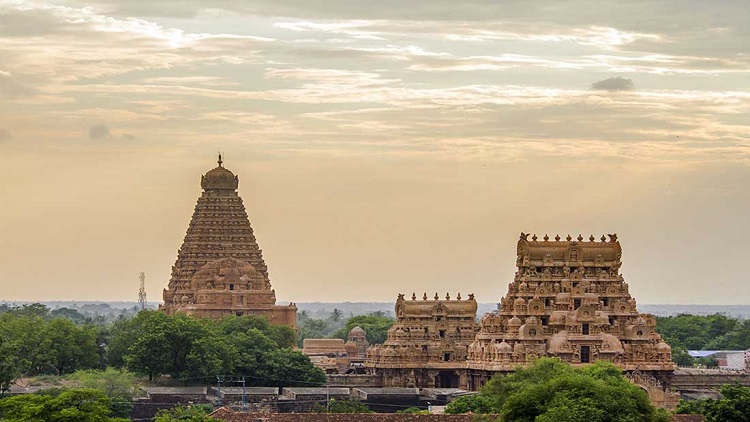Pilgrimage Travel Guide: Exploring the Most Powerful Temples in Tamil Nadu